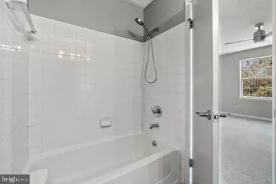 10477 Campus Way S, Upper Marlboro, MD 20774 - Photo 2