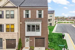 4925 Vista Glen Ln, Lanham, MD 20706 - Photo 1