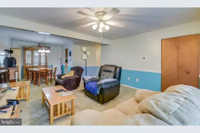 8116 Lakecrest Drive, Greenbelt, MD 20770 - Photo 14