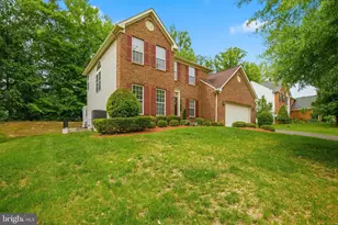 6707 Stoneridge Ct, Fort Washington, MD 20744 - Photo 2