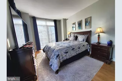 155 Potomac #908, National Harbor, MD 20745 - Photo 18