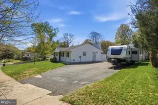 16111 Village Dr W, Upper Marlboro, MD 20772 - Photo 34