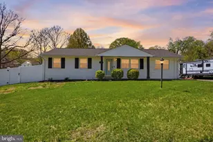 16111 Village Dr W, Upper Marlboro, MD 20772 - Photo 2