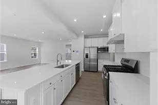 15550 Twin River Cir, Bowie, MD 20716 - Photo 6