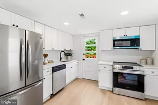 5608 Annapolis Rd, Bladensburg, MD 20710 - Photo 18