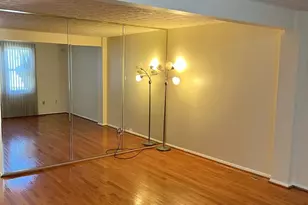 388 Possum Ct, Capitol Heights, MD 20743 - Photo 2