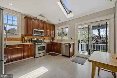 3913 Jefferson Street, Hyattsville, MD 20781 - Photo 12