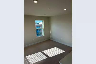 4770 Towne Square Boulevard, Suitland, MD 20746 - Photo 28