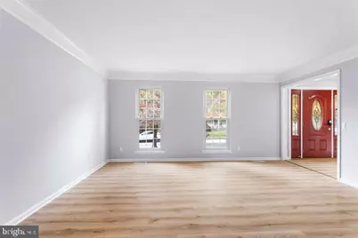 2807 Falling Brook, Hyattsville, MD 20783 - Photo 4