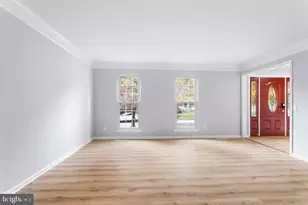 2807 Falling Brook, Hyattsville, MD 20783 - Photo 4