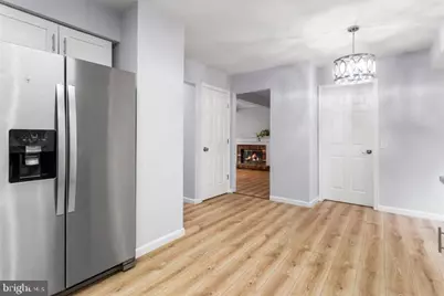 2807 Falling Brook, Hyattsville, MD 20783 - Photo 12