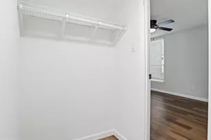 3320 Huntley Sq Dr, Temple Hills, MD 20748 - Photo 18