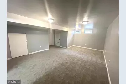 5028 Roseld Court, Oxon Hill, MD 20745 - Photo 8