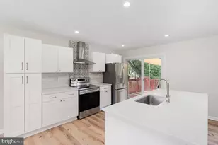 9526 Fort Foote Rd, Fort Washington, MD 20744 - Photo 10