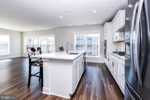 100 St Ives Pl, National Harbor, MD 20745 - Photo 22