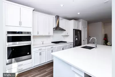 100 Saint Ives, Place UNIT #301, National Harbor, MD 20745 - Photo 32