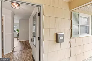 15717 Presswick Ln, Bowie, MD 20716 - Photo 4