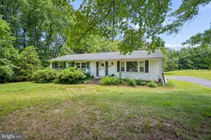 12425 Lanham Severn Rd, Bowie, MD 20720 - Photo 4