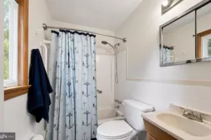 12425 Lanham Severn Rd, Bowie, MD 20720 - Photo 28