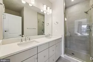 5600 Hyattsville Dr, Hyattsville, MD 20782 - Photo 38