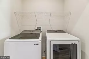 5600 Hyattsville Dr, Hyattsville, MD 20782 - Photo 36