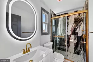 2708 West Ave, District Heights, MD 20747 - Photo 14