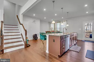 10044 Dorsey Ln, Lanham, MD 20706 - Photo 12