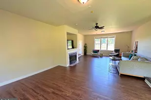 16619 Peach St, Bowie, MD 20716 - Photo 30