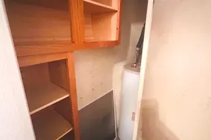 1849 Village Green Dr, Hyattsville, MD 20785 - Photo 8