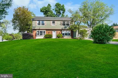 2414 Kinderbrook Lane, Bowie, MD 20715 - Photo 2