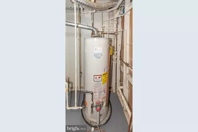 7917 Grant Dr, Glenarden, MD 20706 - Photo 46