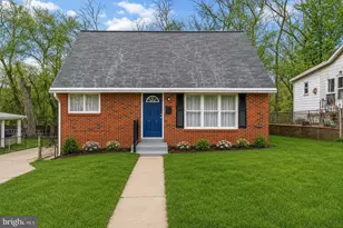 5 Pepper Mill Dr, Capitol Heights, MD 20743 - Photo 1