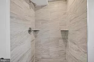 814 Booker Pl, Capitol Heights, MD 20743 - Photo 22
