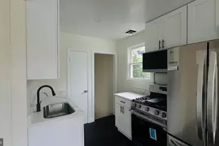 6606 Newport Rd, Hyattsville, MD 20784 - Photo 2