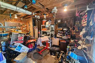 6405 Woodland Rd, Suitland, MD 20746 - Photo 18