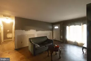 13203 Clarington Ct, Laurel, MD 20708 - Photo 6