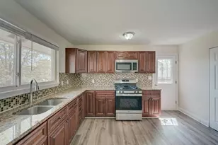 3105 Bellbrook Ct, Temple Hills, MD 20748 - Photo 32