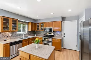 15401 Pine Tree Ct, Bowie, MD 20721 - Photo 18