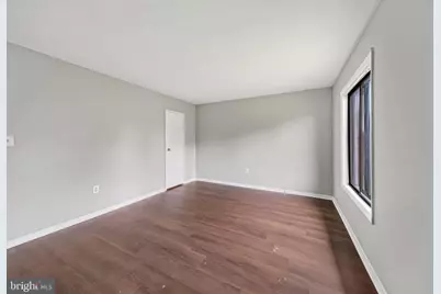 6934 Hanover Parkway #402, Greenbelt, MD 20770 - Photo 12