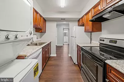 6934 Hanover Parkway #402, Greenbelt, MD 20770 - Photo 6