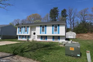 6512 Cricket Pl, District Heights, MD 20747 - Photo 2