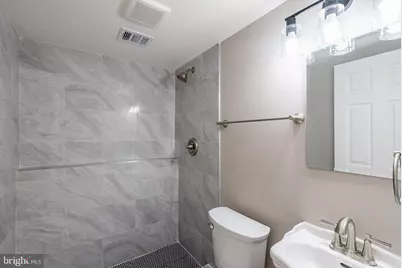 402 Warburton Oaks Drive, Fort Washington, MD 20744 - Photo 16