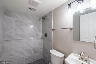 402 Warburton Oaks Dr, Fort Washington, MD 20744 - Photo 16