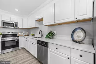 5907 Seat Pleasant Dr, Capitol Heights, MD 20743 - Photo 18