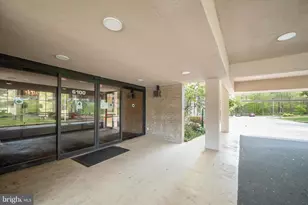 6100 Westchester Park Dr, College Park, MD 20740 - Photo 8