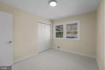 8405 Ravenswood, New Carrollton, MD 20784 - Photo 30