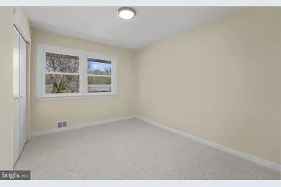 8405 Ravenswood, New Carrollton, MD 20784 - Photo 36