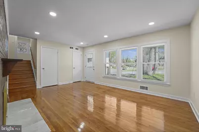8405 Ravenswood, New Carrollton, MD 20784 - Photo 12
