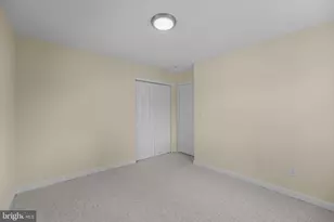 8405 Ravenswood, New Carrollton, MD 20784 - Photo 34