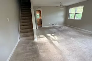 2220 Gaylord Dr, Suitland, MD 20746 - Photo 8